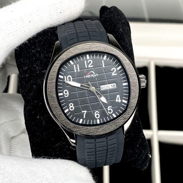 Heryi Men’s Watch With Silicone Strap Day And Date Function Analog Display